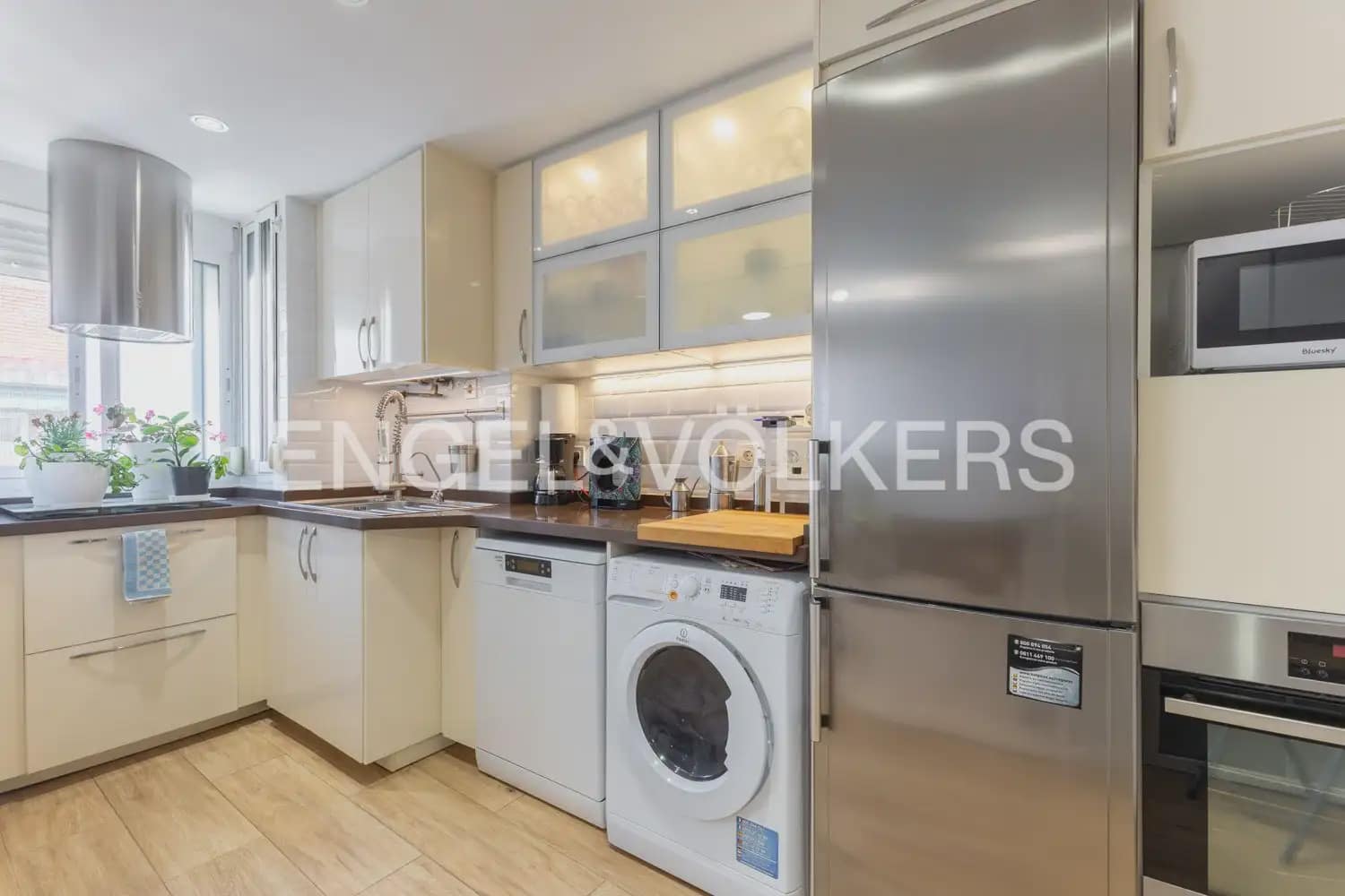 3 camera da letto Appartamento da affittare in Valencia citta - 1.400 € (Rif: 9897839)