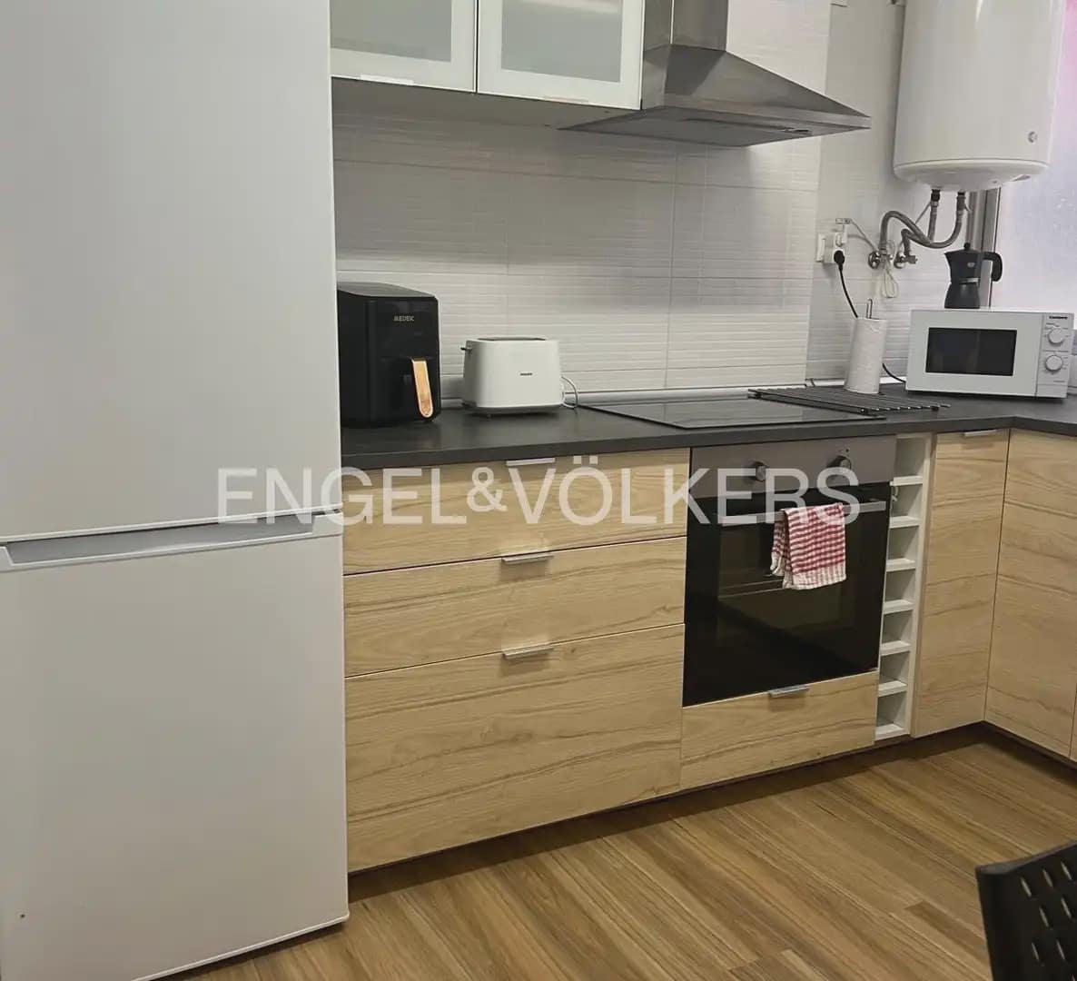3 slaapkamer Flat te huur in Valencia stad - € 1.600 (Ref: 9897840)