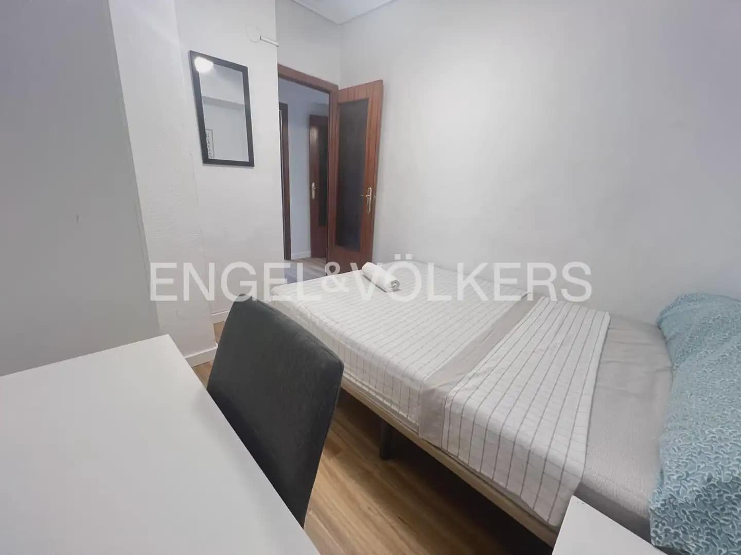 3 slaapkamer Flat te huur in Valencia stad - € 1.600 (Ref: 9897840)