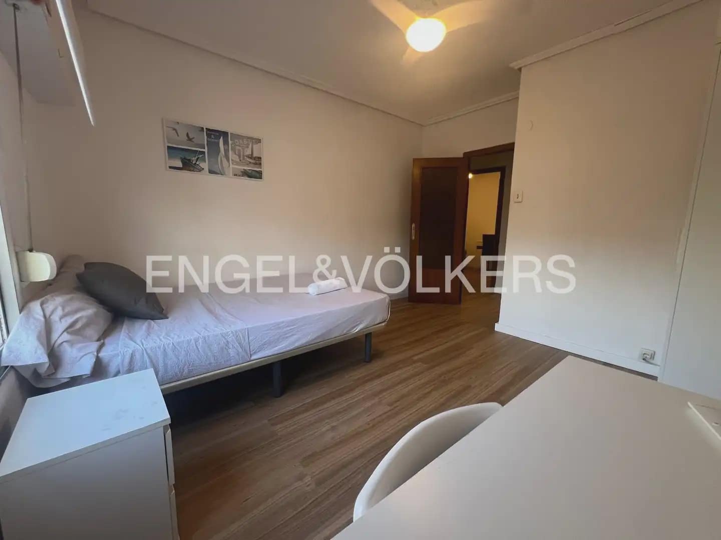 3 slaapkamer Flat te huur in Valencia stad - € 1.600 (Ref: 9897840)