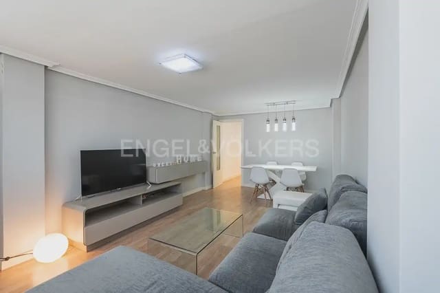 2 sovrum Lägenhet att hyra i Sant Isidre, Valencia stad - 1 500 € (Ref: 9897841)