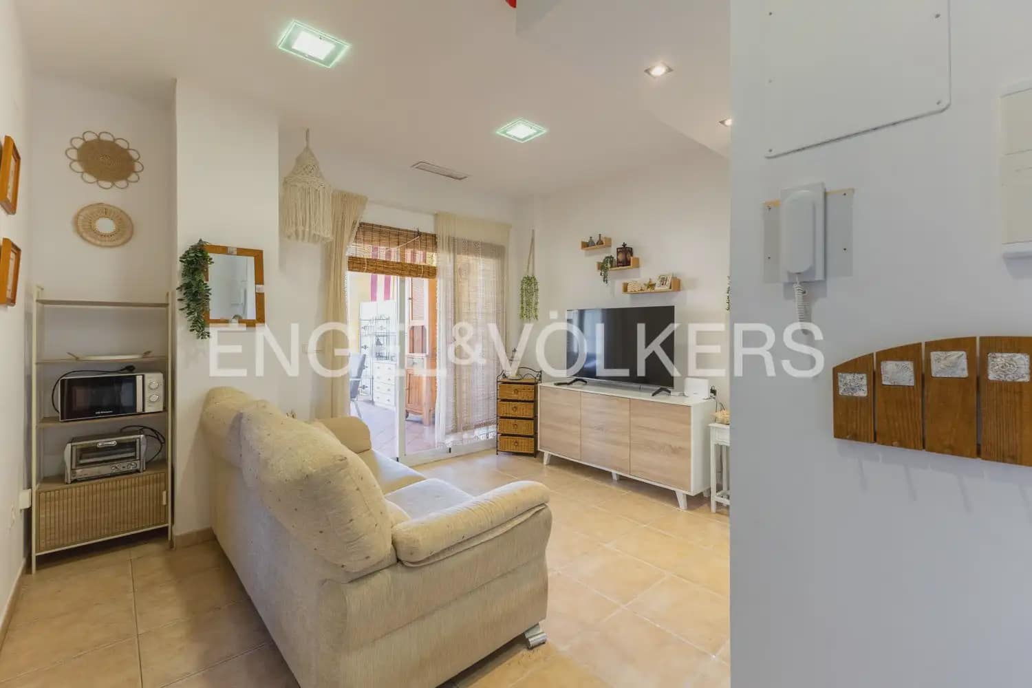 2 bedroom Flat for sale in Canet d'En Berenguer with pool garage - € 275,000 (Ref: 9897842)