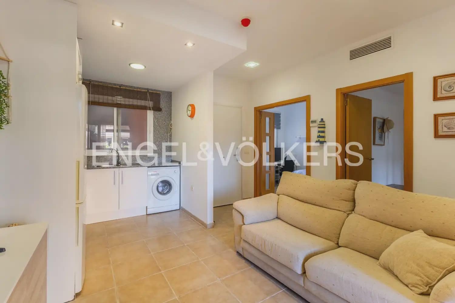 2 bedroom Flat for sale in Canet d'En Berenguer with pool garage - € 275,000 (Ref: 9897842)
