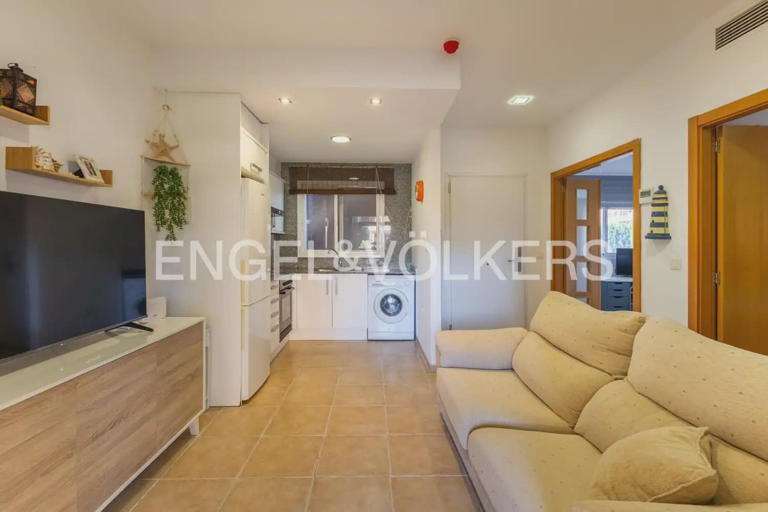 2 bedroom Flat for sale in Canet d'En Berenguer with pool garage - € 275,000 (Ref: 9897842)