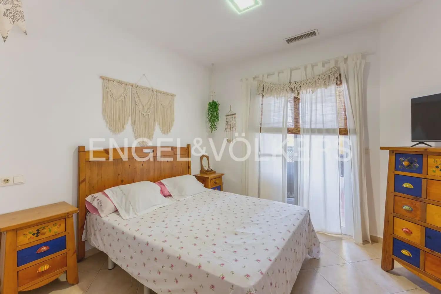 2 bedroom Flat for sale in Canet d'En Berenguer with pool garage - € 275,000 (Ref: 9897842)