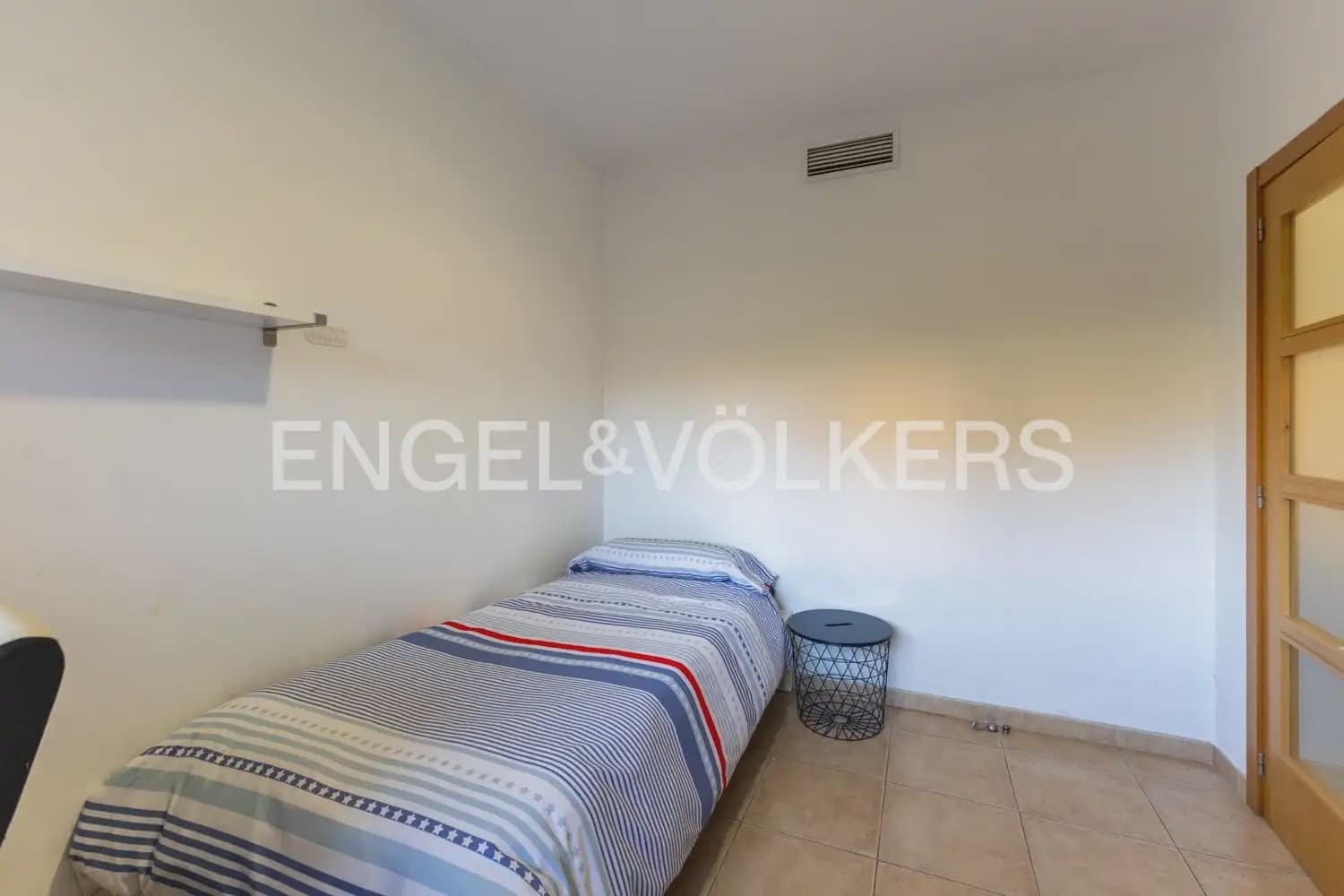 2 bedroom Flat for sale in Canet d'En Berenguer with pool garage - € 275,000 (Ref: 9897842)