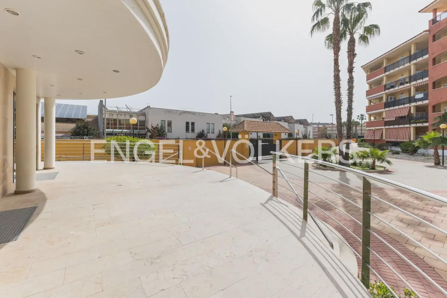 2 bedroom Flat for sale in Canet d'En Berenguer with pool garage - € 275,000 (Ref: 9897842)