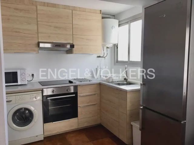 3 quarto Apartamento para arrendar em Aiora, Valência cidade - 1 600 € (Ref: 9897843)