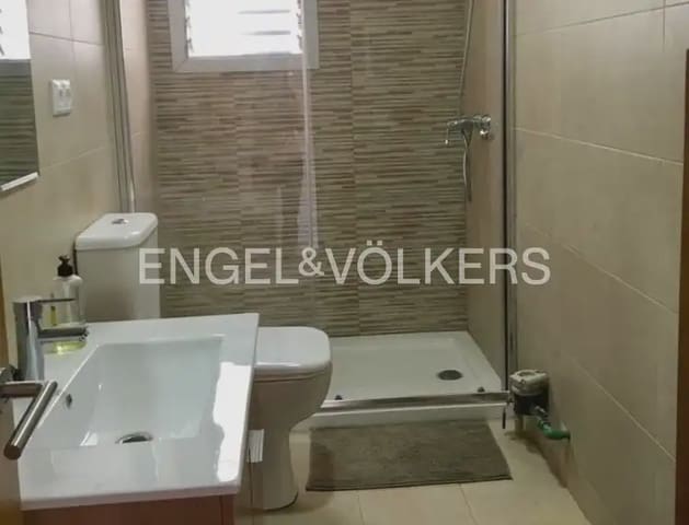 3 quarto Apartamento para arrendar em Aiora, Valência cidade - 1 600 € (Ref: 9897843)