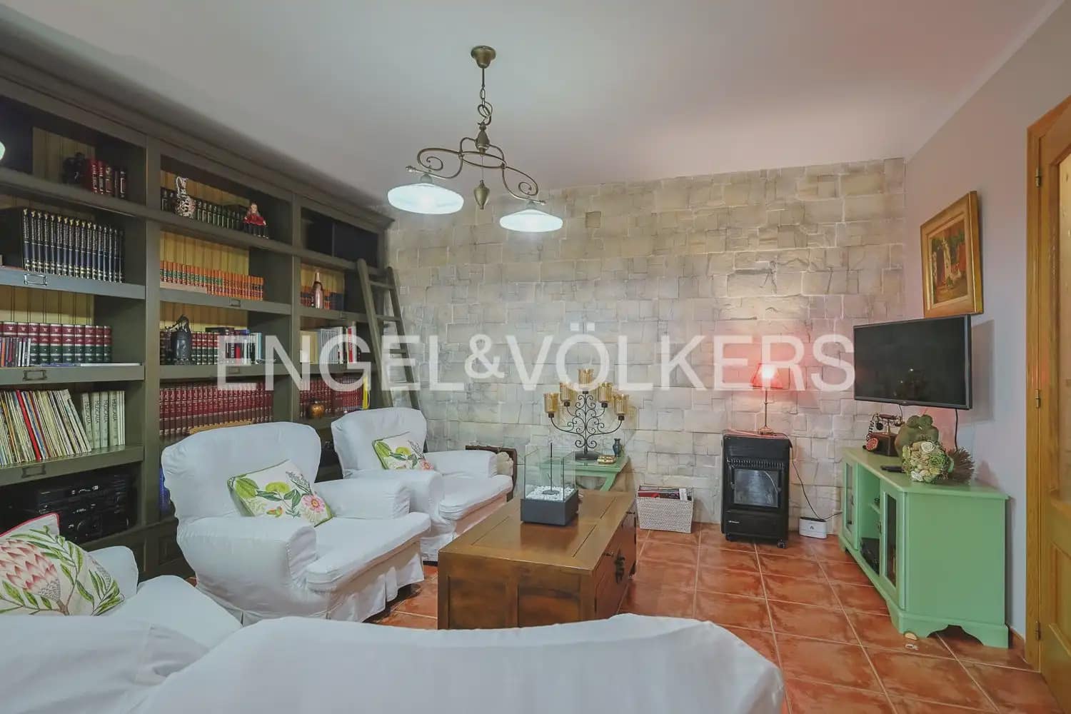 3 bedroom Flat for sale in Navajas with garage - € 260,000 (Ref: 9897845)