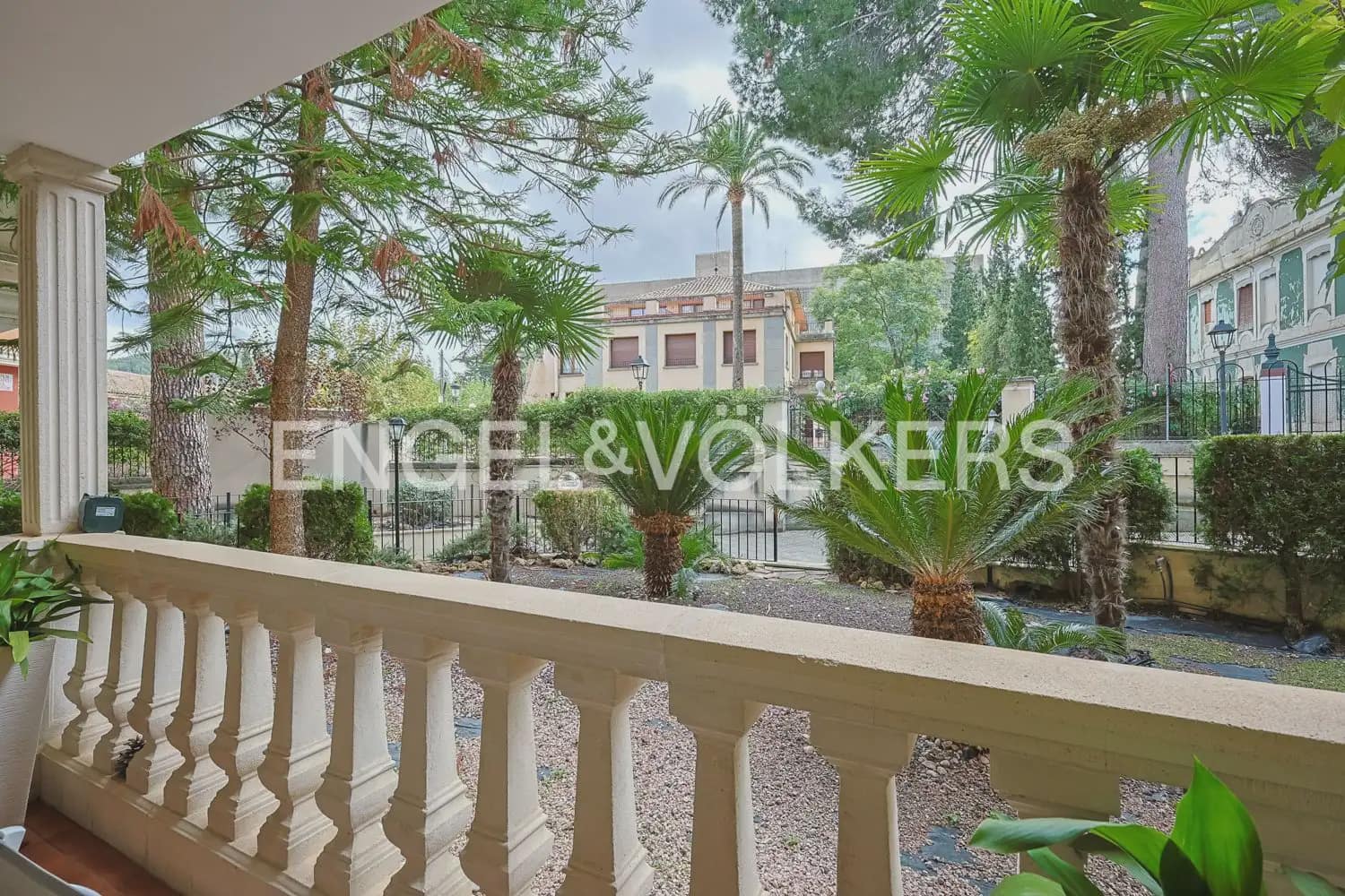 3 bedroom Flat for sale in Navajas with garage - € 260,000 (Ref: 9897845)