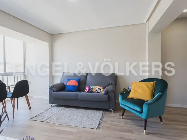 3 quarto Apartamento para arrendar em Aiora, Valência cidade - 1 600 € (Ref: 9897846)