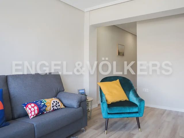 3 quarto Apartamento para arrendar em Aiora, Valência cidade - 1 600 € (Ref: 9897846)