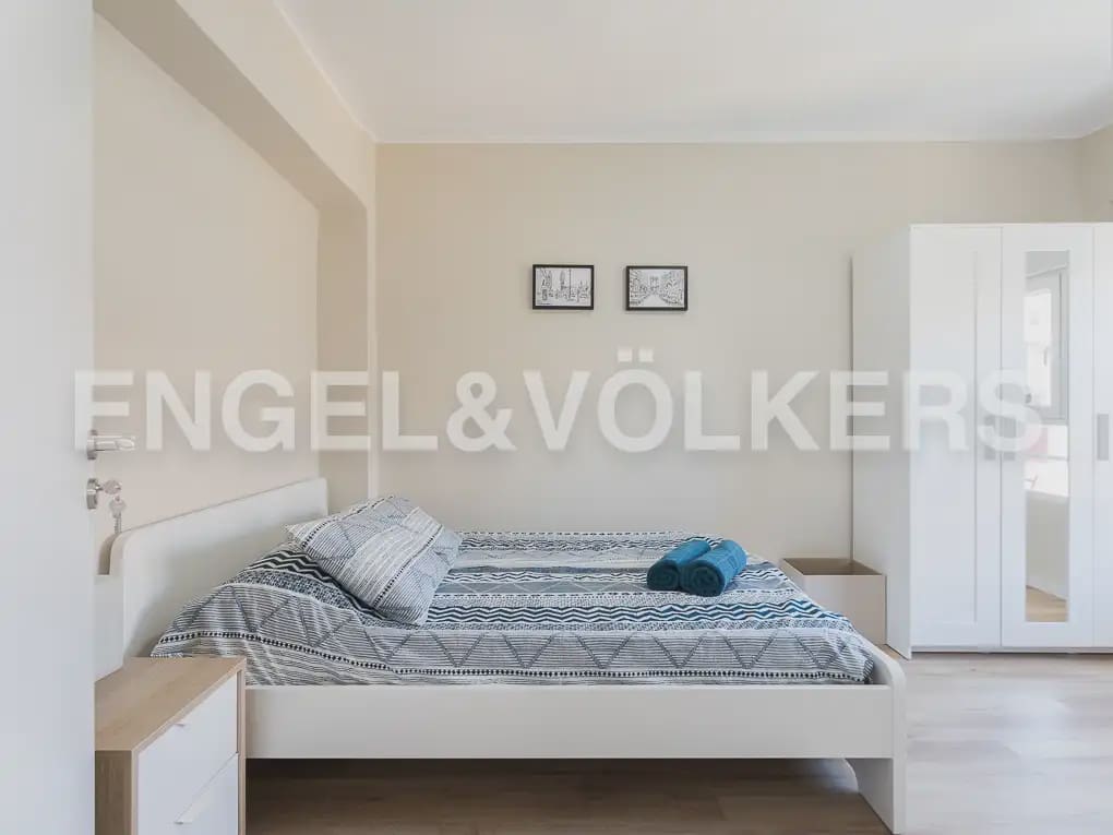3 quarto Apartamento para arrendar em Valencia cidade - 1 600 € (Ref: 9897846)