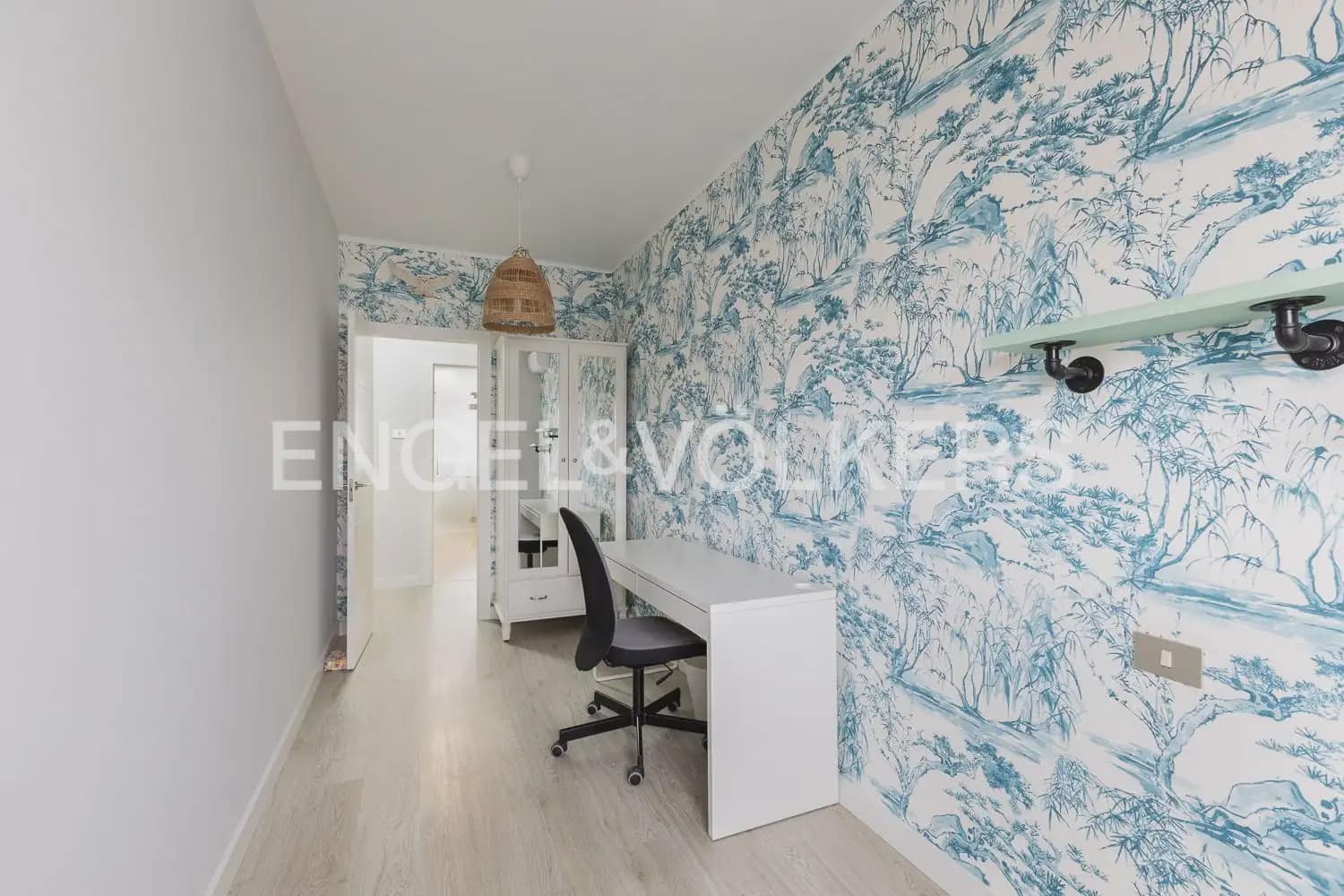 3 bedroom Flat for rent in Valencia city - € 1,850 (Ref: 9897847)