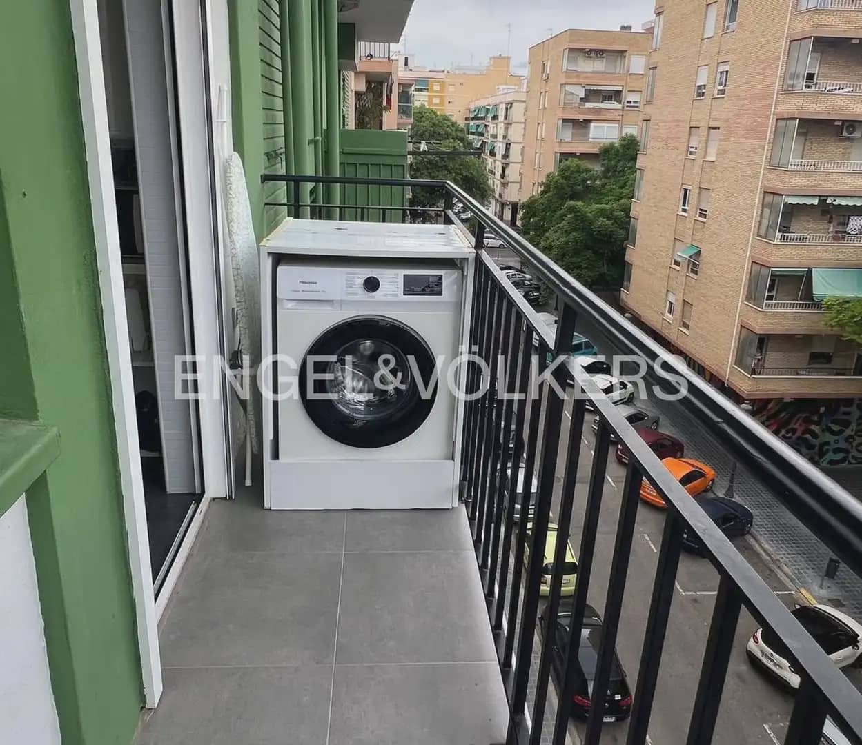 4 quarto Apartamento para arrendar em Valencia cidade - 2 000 € (Ref: 9897848)