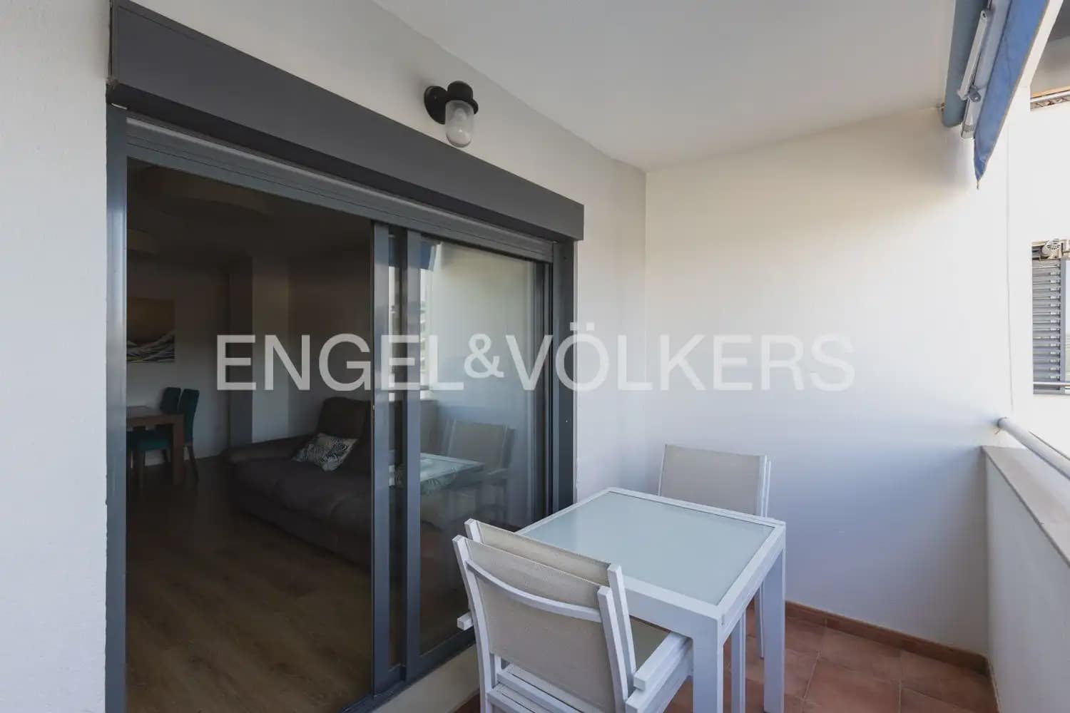 Appartement de 2 chambres à louer à Valence ville avec piscine garage - 1 600 € (Ref: 9897851)