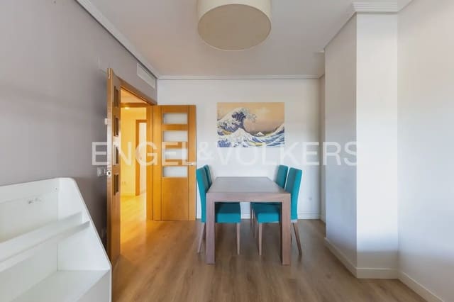 Appartement de 2 chambres à louer à Sant Pau, Valence ville avec piscine garage - 1 600 € (Ref: 9897851)