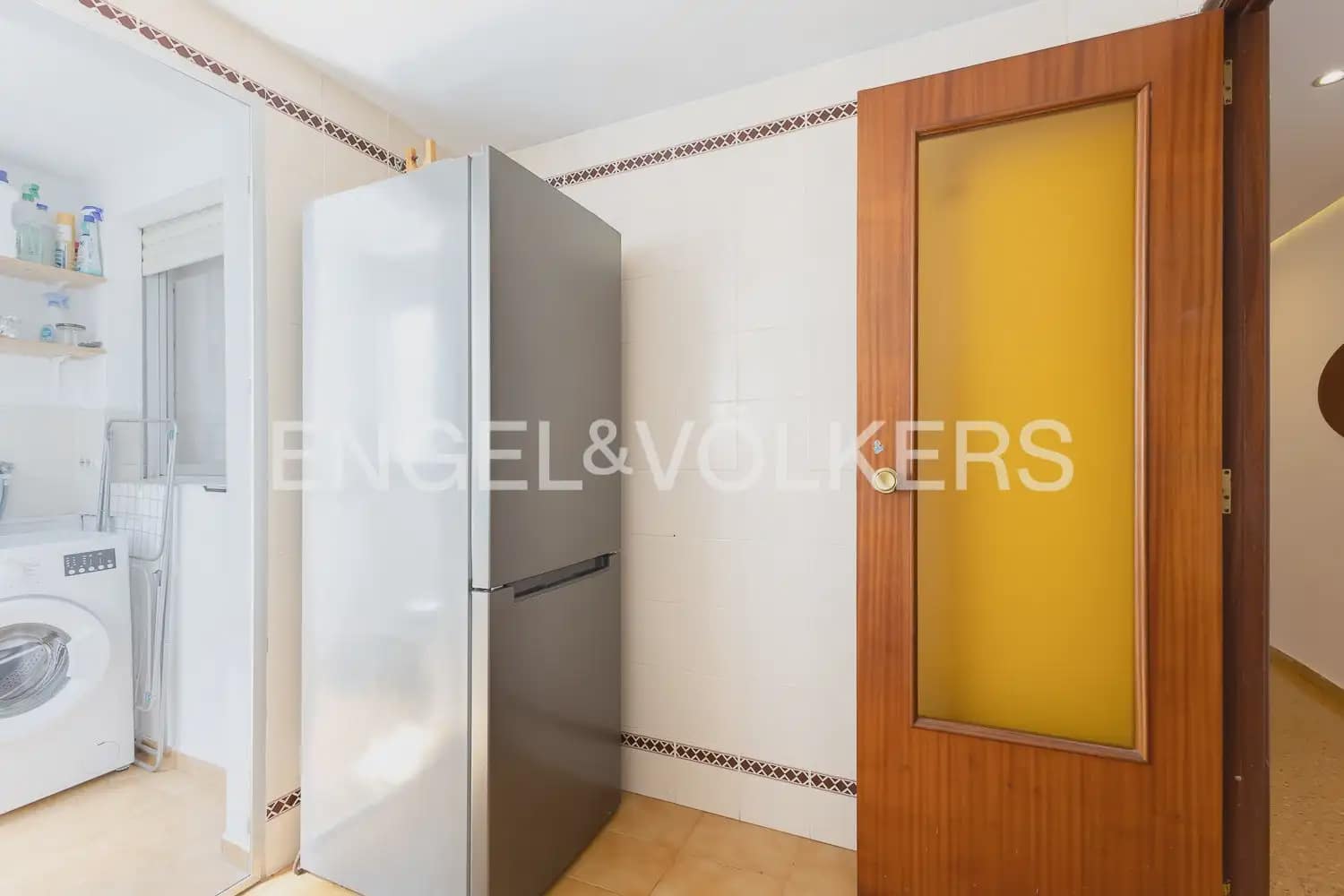 3 bedroom Flat for sale in Valencia city - € 250,000 (Ref: 9897852)