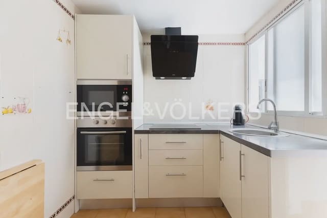3 bedroom Flat for sale in El perellonet, Valencia city - € 250,000 (Ref: 9897852)
