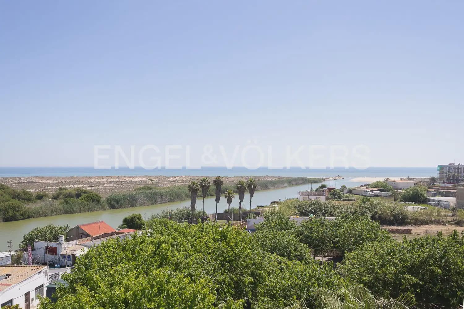 3 bedroom Flat for sale in Valencia city - € 250,000 (Ref: 9897852)