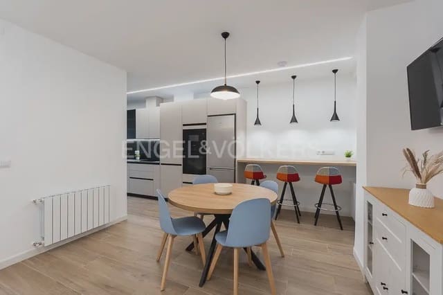 3 camera da letto Appartamento da affittare in La Gran Via, Valencia città - 2.800 € (Rif: 9897853)