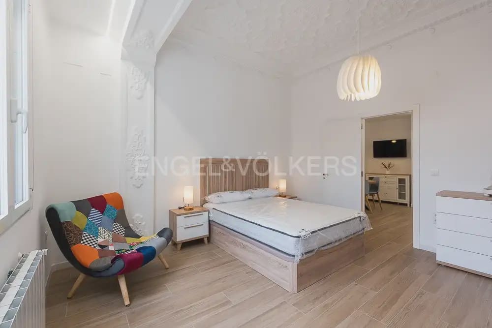 3 Zimmer Wohnung zu vermieten in Valencia Stadt - 2.800 € (Ref: 9897853)