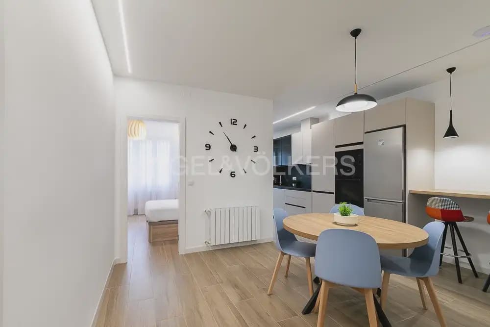 3 Zimmer Wohnung zu vermieten in Valencia Stadt - 2.800 € (Ref: 9897853)