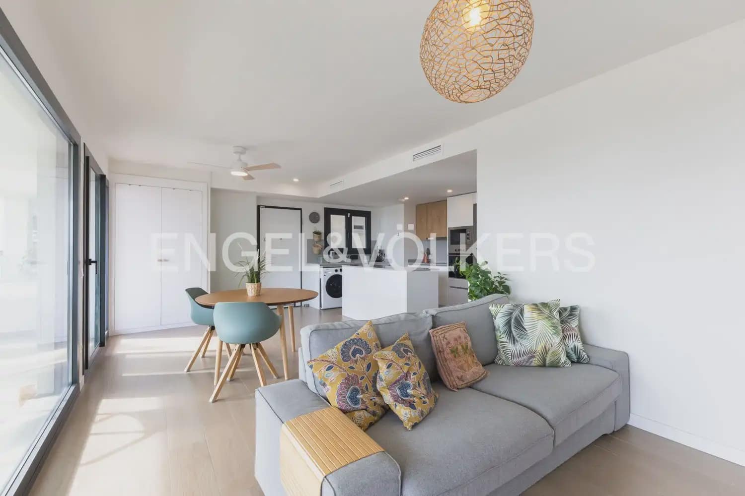 3 bedroom Flat for sale in Castello de la Plana with pool garage - € 660,000 (Ref: 9897855)