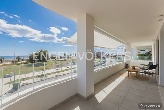 3 bedroom Flat for sale in El Grau de Castelló, Castelló de la Plana with pool garage - € 660,000 (Ref: 9897855)