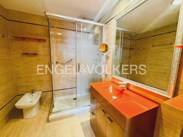 Piso de 3 habitaciones en Alboraya / Alboraia en alquiler con piscina garaje - 3.500 € (Ref: 9897856)