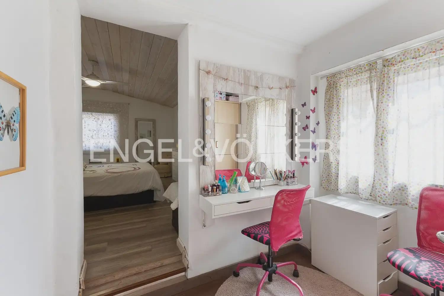 3 slaapkamer Flat te koop in Valencia stad - € 390.000 (Ref: 9897857)