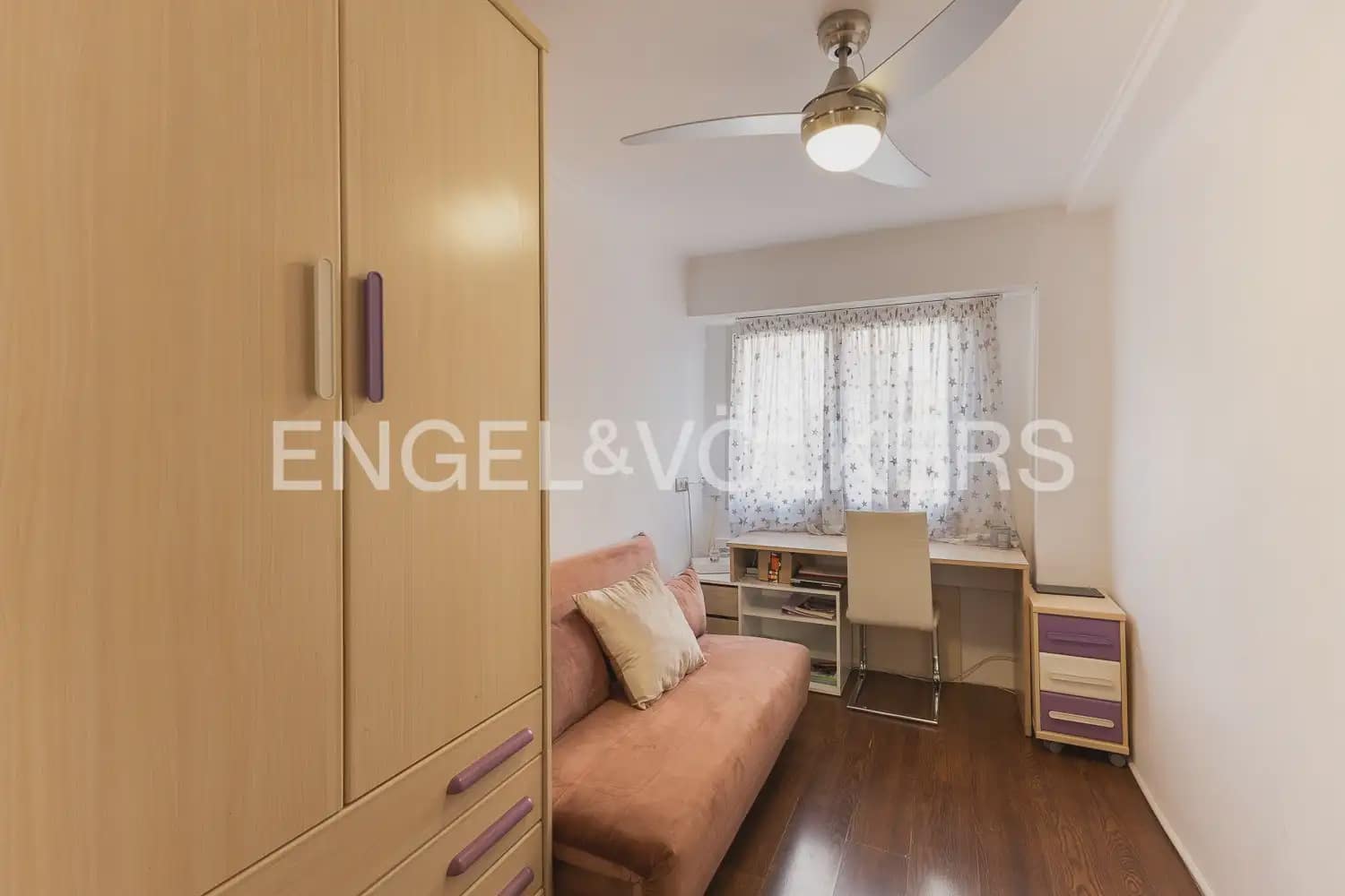 3 slaapkamer Flat te koop in Valencia stad - € 390.000 (Ref: 9897857)