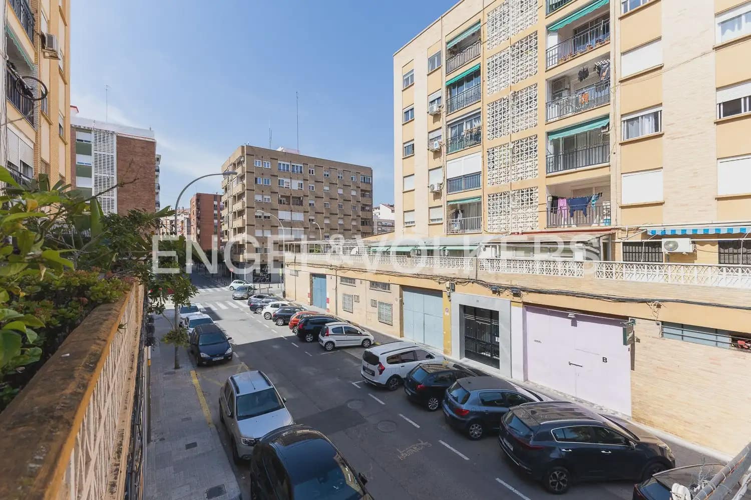 3 slaapkamer Flat te koop in Valencia stad - € 390.000 (Ref: 9897857)