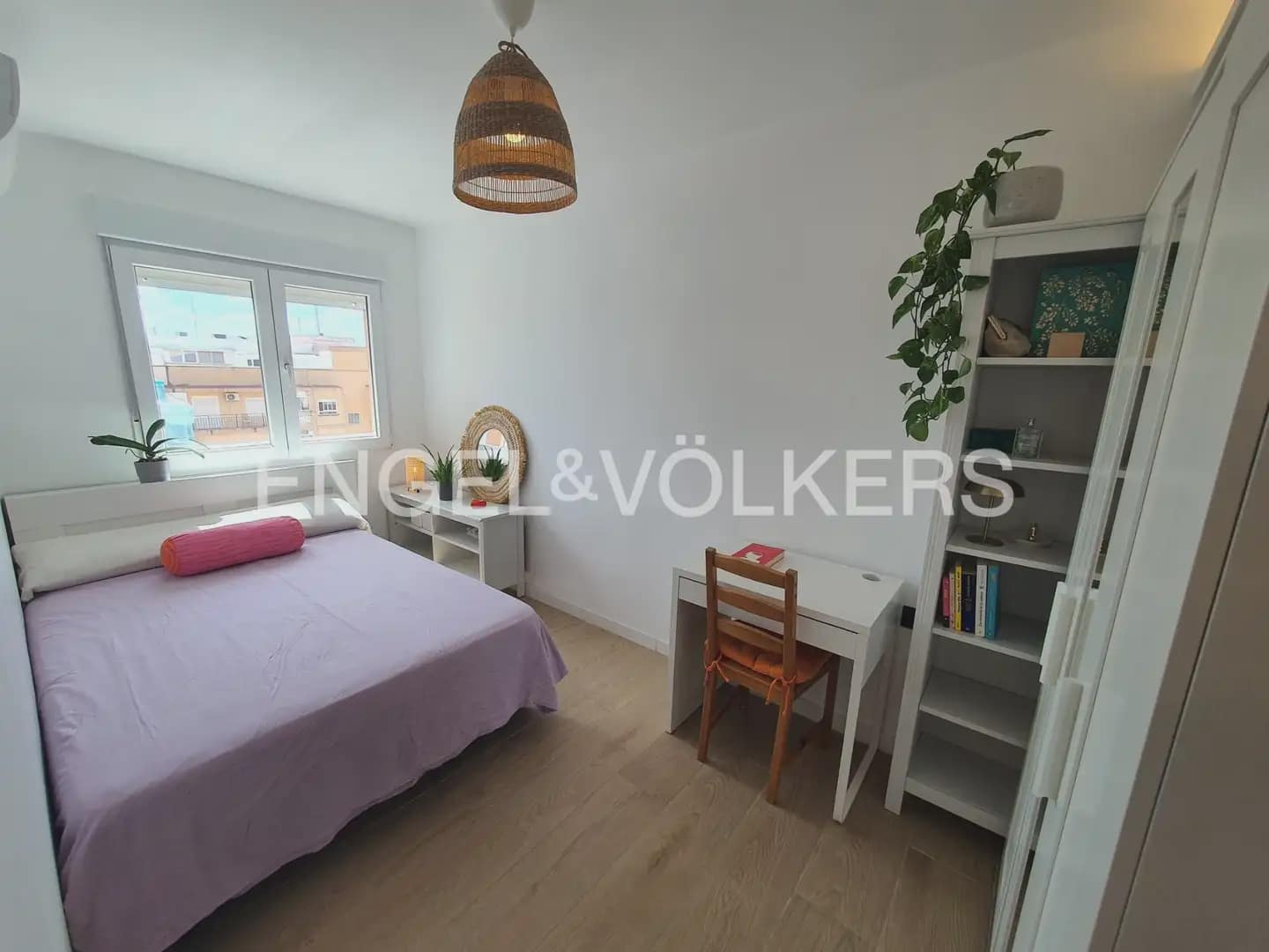 2 quarto Apartamento para arrendar em Valencia cidade - 1 900 € (Ref: 9897858)