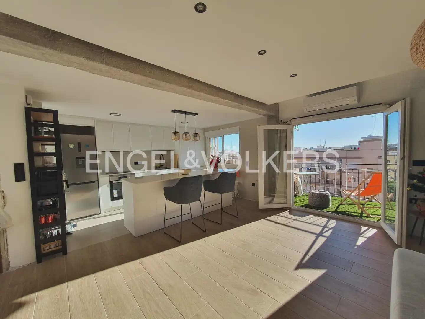 2 quarto Apartamento para arrendar em Valencia cidade - 1 900 € (Ref: 9897858)