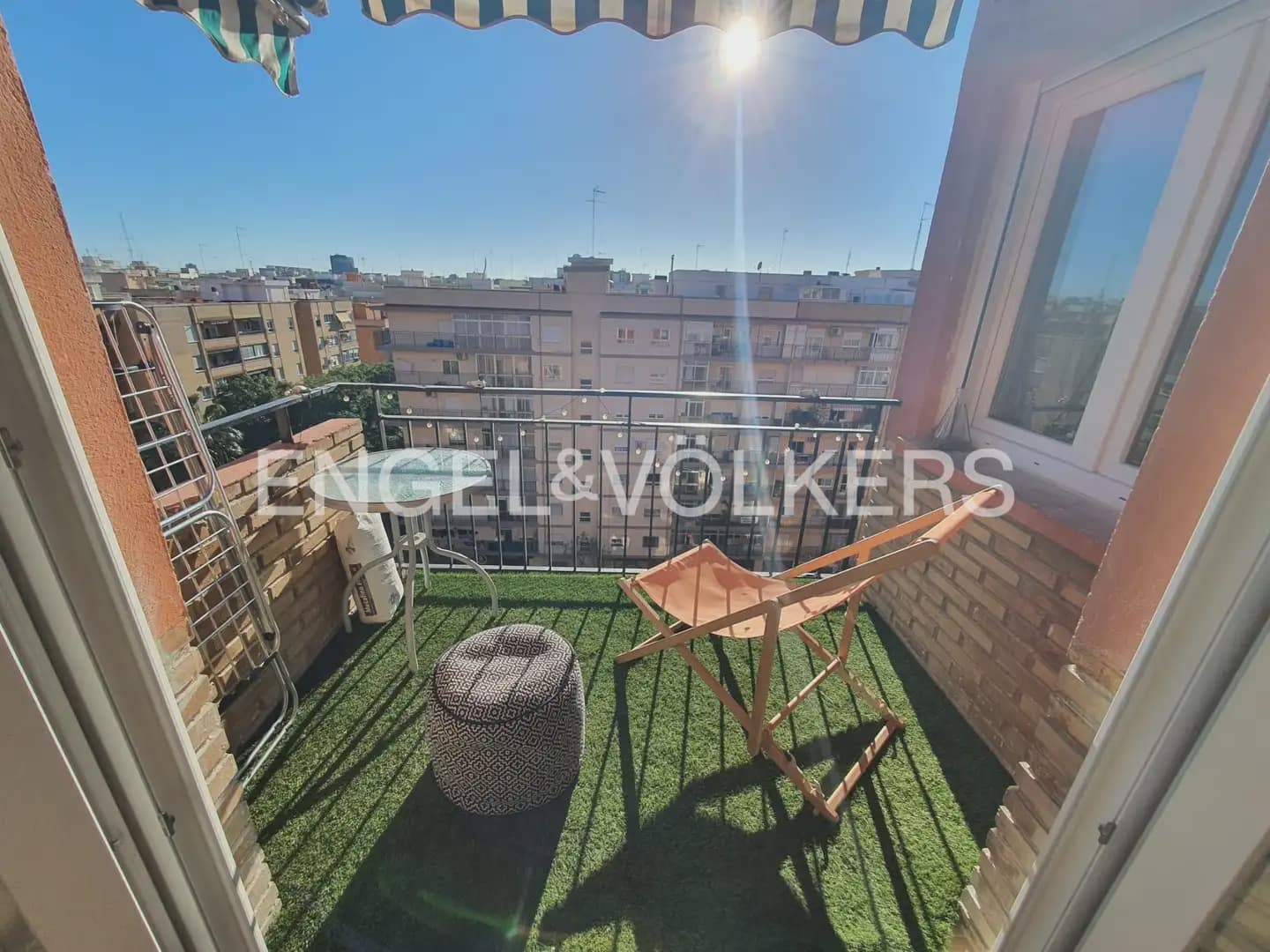 2 quarto Apartamento para arrendar em Valencia cidade - 1 900 € (Ref: 9897858)