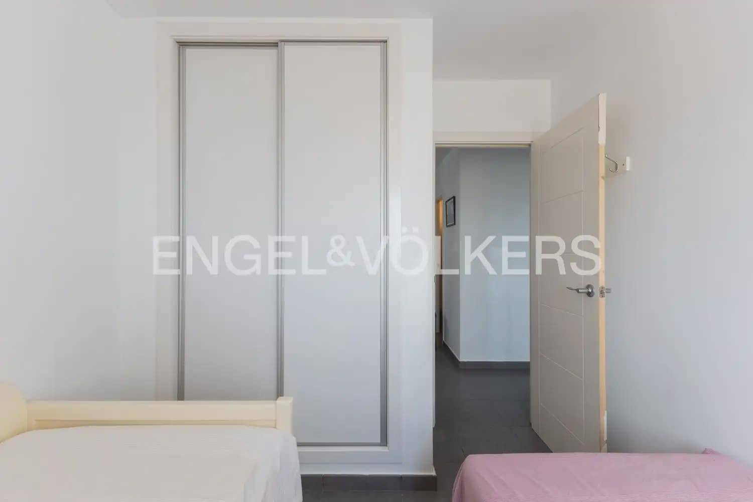 3 bedroom Flat for sale in Alcala de Xivert with pool garage - € 225,000 (Ref: 9897859)