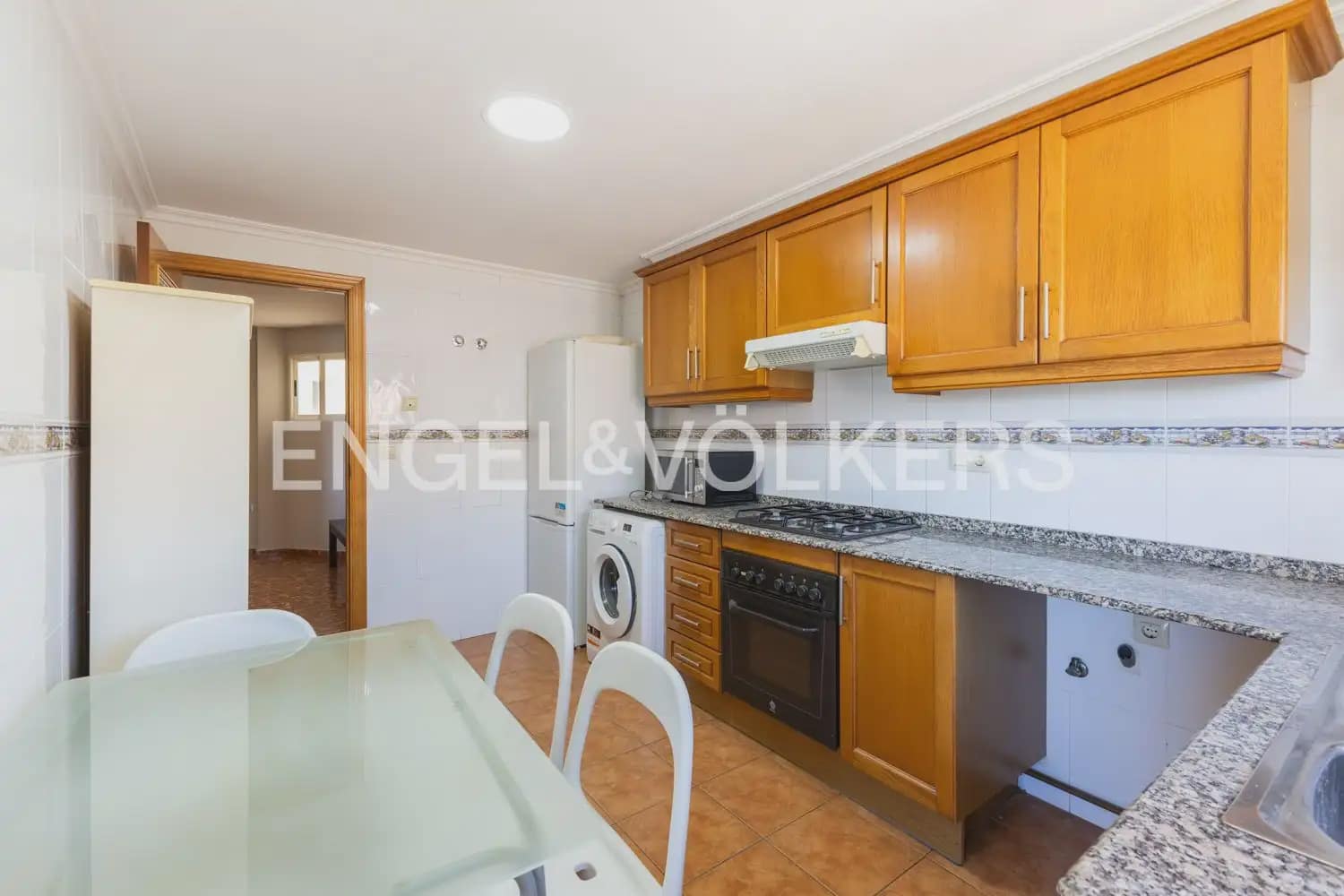 3 bedroom Flat for rent in Sagunto / Sagunt with garage - € 1,200 (Ref: 9897861)