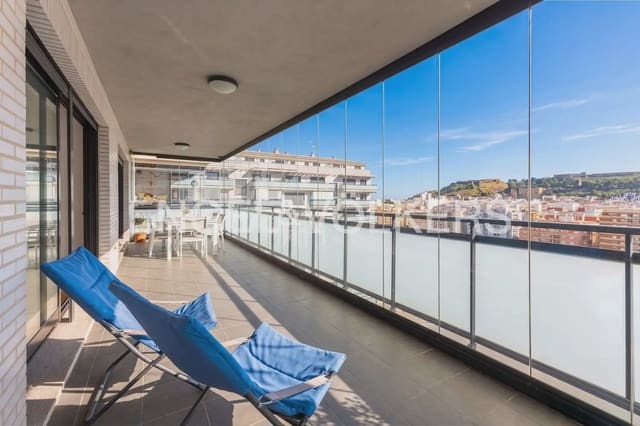 4 bedroom Flat for rent in Sagunto / Sagunt with pool garage - € 1,900 (Ref: 9897862)