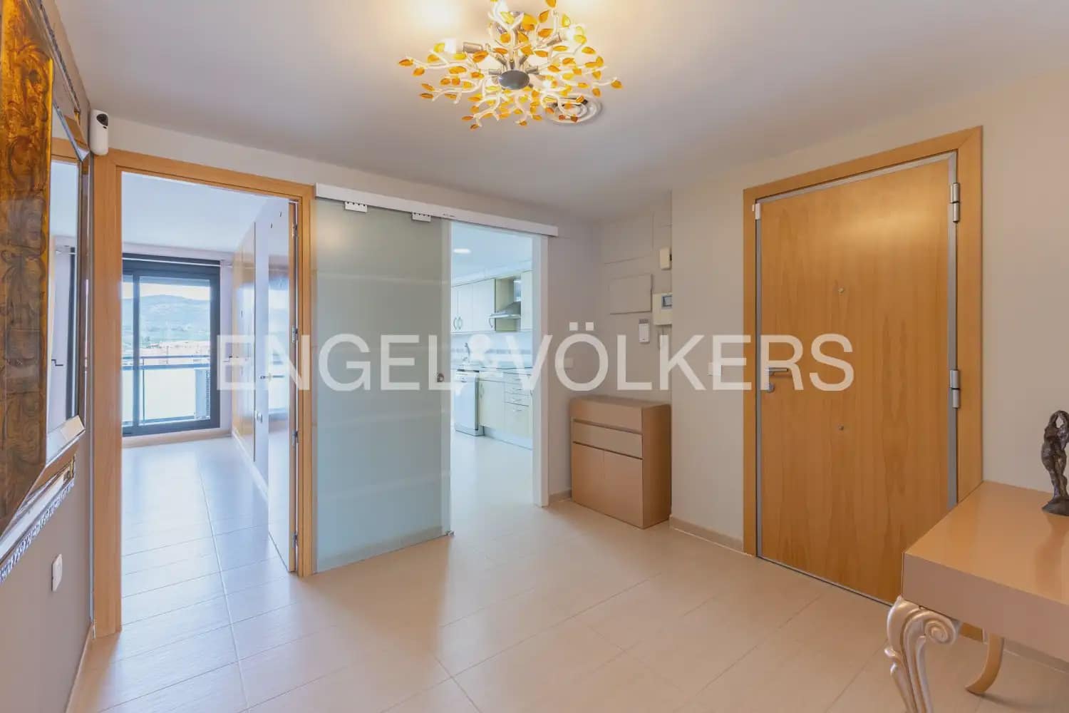 4 bedroom Flat for rent in Sagunto / Sagunt with pool garage - € 1,900 (Ref: 9897862)