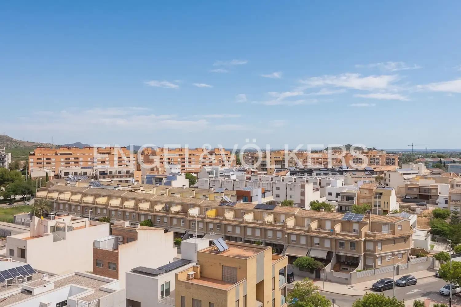 4 bedroom Flat for rent in Sagunto / Sagunt with pool garage - € 1,900 (Ref: 9897862)