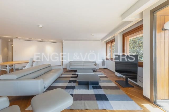 2 makuuhuone Asunto vuokrattavana paikassa Exposicio, Valencia kaupunki mukana 
autotalli - 4 500 € (Ref: 9897864)