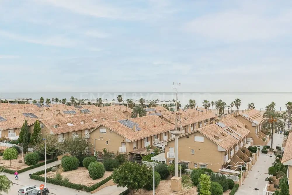 Appartement de 2 chambres à louer à Alboraya / Alboraia avec piscine garage - 1 500 € (Ref: 9897865)