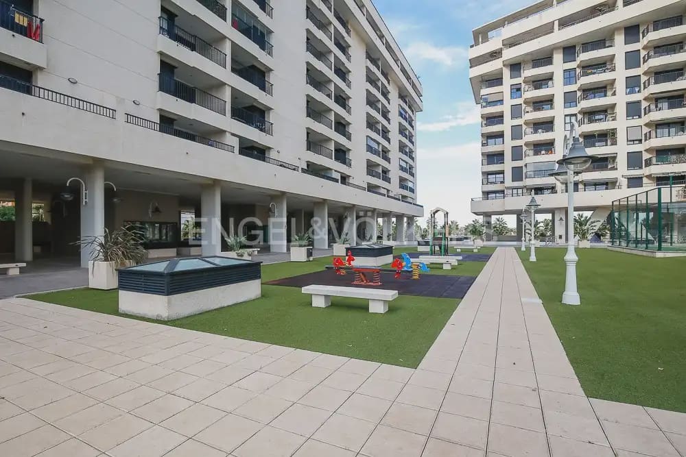Appartement de 2 chambres à louer à Alboraya / Alboraia avec piscine garage - 1 500 € (Ref: 9897865)
