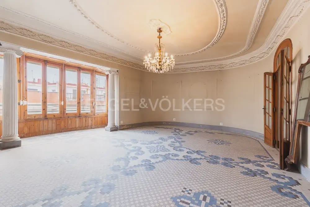 9 Zimmer Wohnung zu verkaufen in Valencia Stadt - 2.100.000 € (Ref: 9897866)