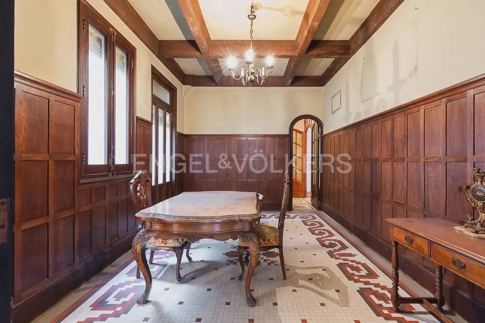9 Zimmer Wohnung zu verkaufen in Valencia Stadt - 2.100.000 € (Ref: 9897866)