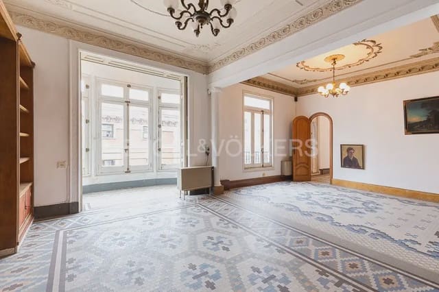9 Zimmer Wohnung zu verkaufen in La Xerea, València Stadt - 2.100.000 € (Ref: 9897866)