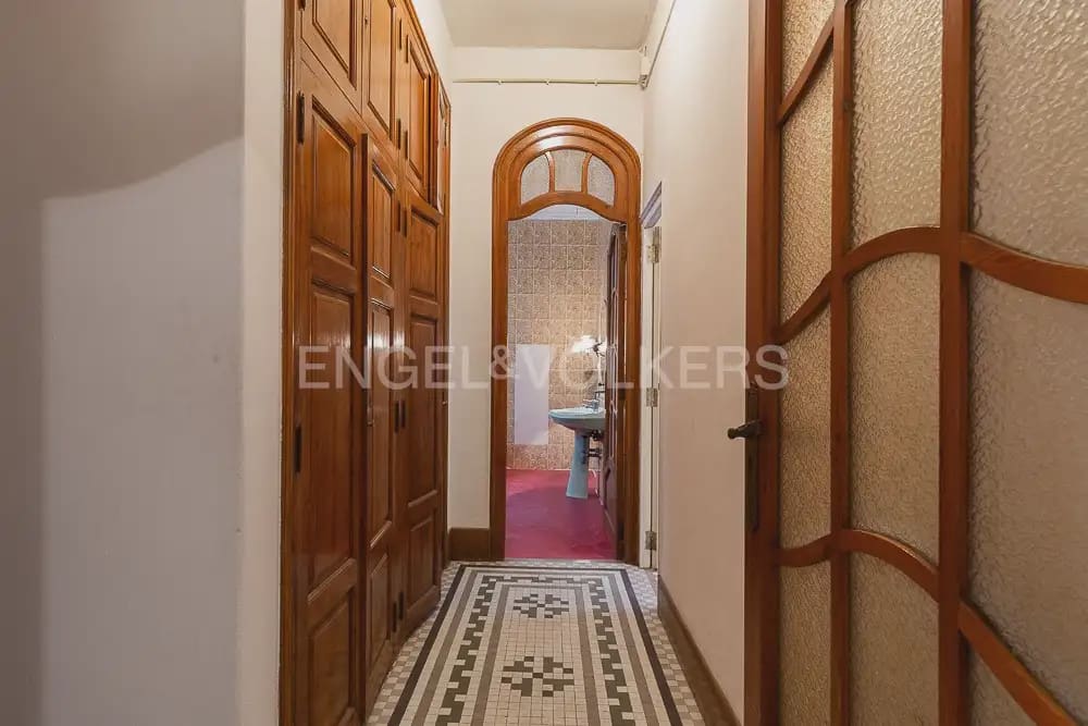 9 Zimmer Wohnung zu verkaufen in Valencia Stadt - 2.100.000 € (Ref: 9897866)