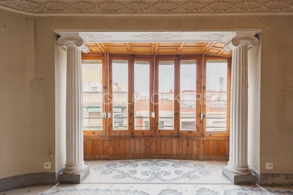 9 Zimmer Wohnung zu verkaufen in Valencia Stadt - 2.100.000 € (Ref: 9897866)